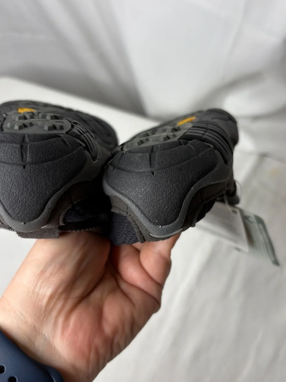 NEW Vibram FiveFingers W4485 TrekSport Minimalist Toe Shoes Womens Size 37 NWT